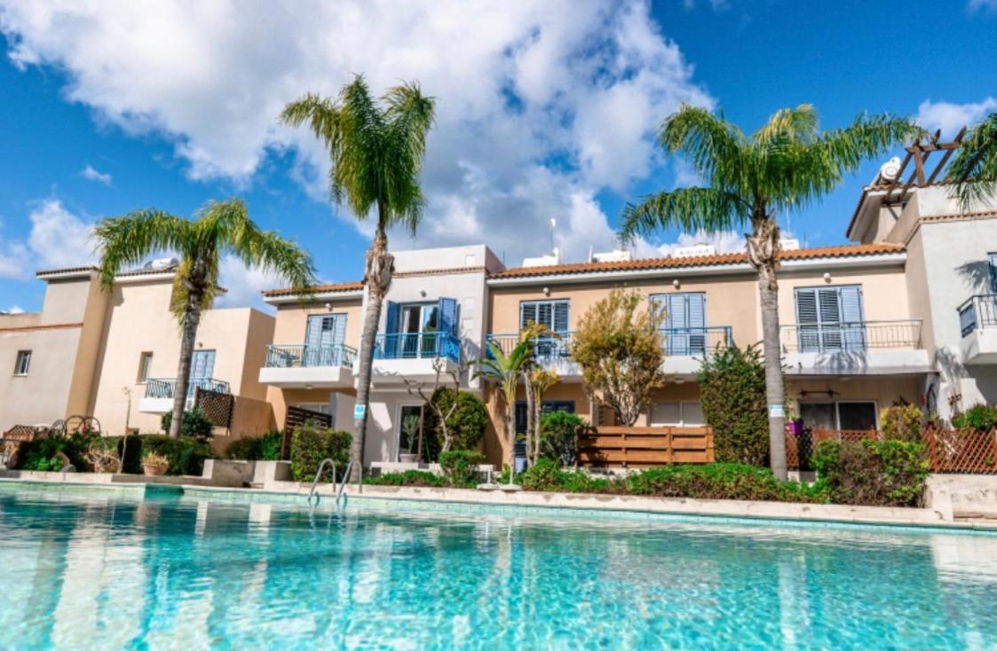Holiday Cosy Home Paphos Buitenkant foto