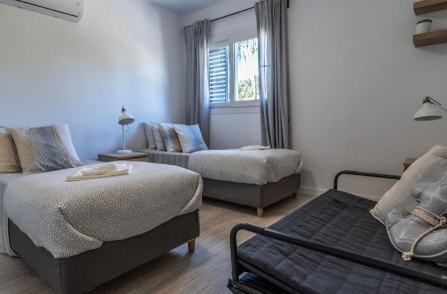 Holiday Cosy Home Paphos Buitenkant foto